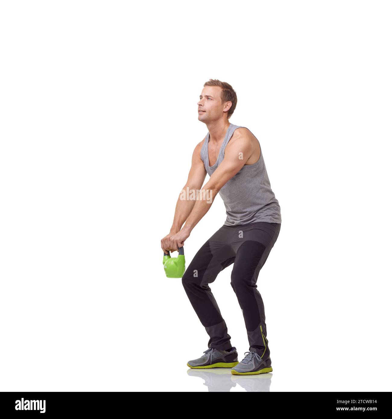 Training, Training und Studio-Mann mit Kettlebell für Muskelwachstum, Kraftentwicklung oder Gewichtheben. Fitnessgeräte, Krafttraining hart Stockfoto