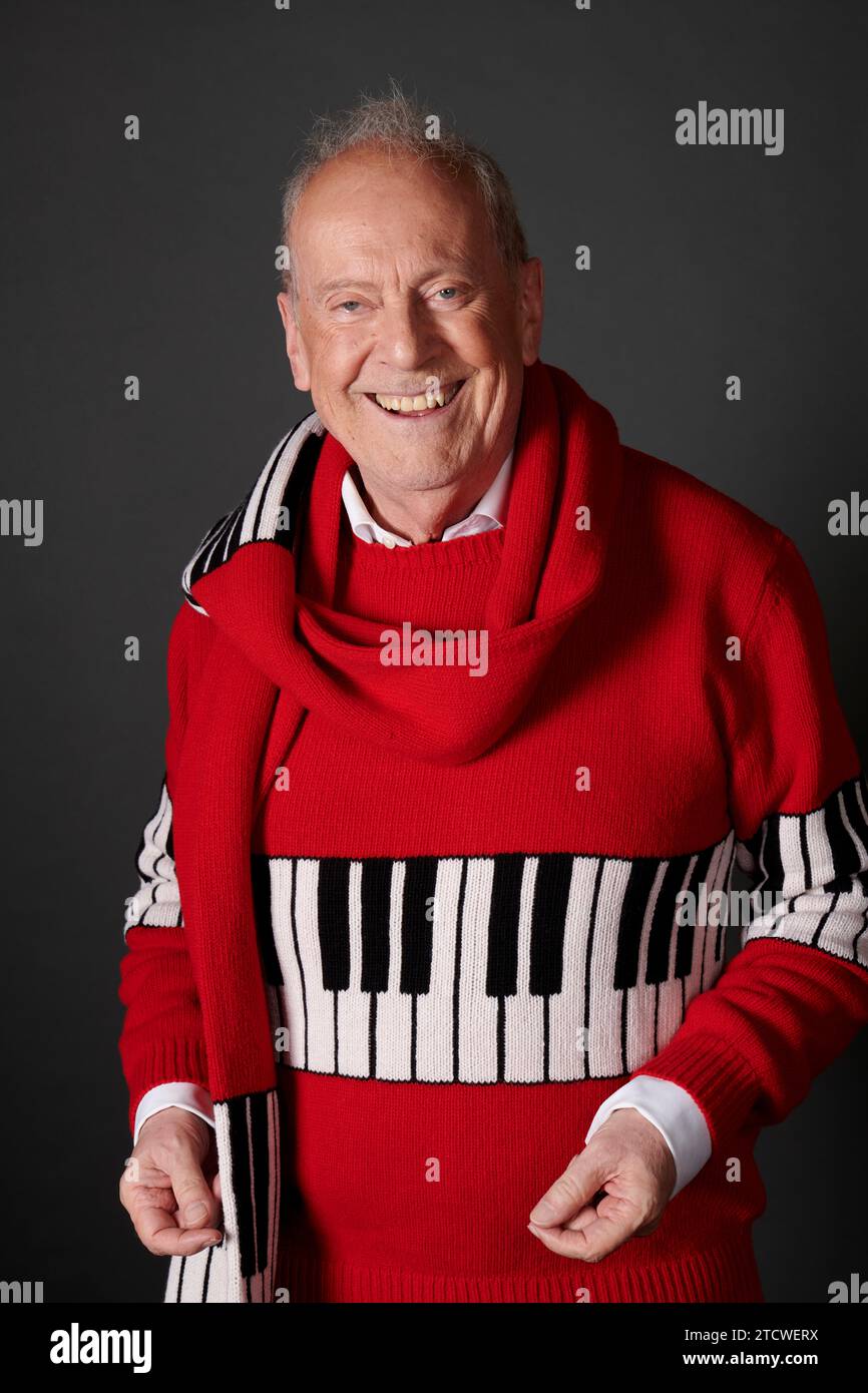 Gyles Brandreth beim Oldie Literary Lunch 12-12-23 Stockfoto