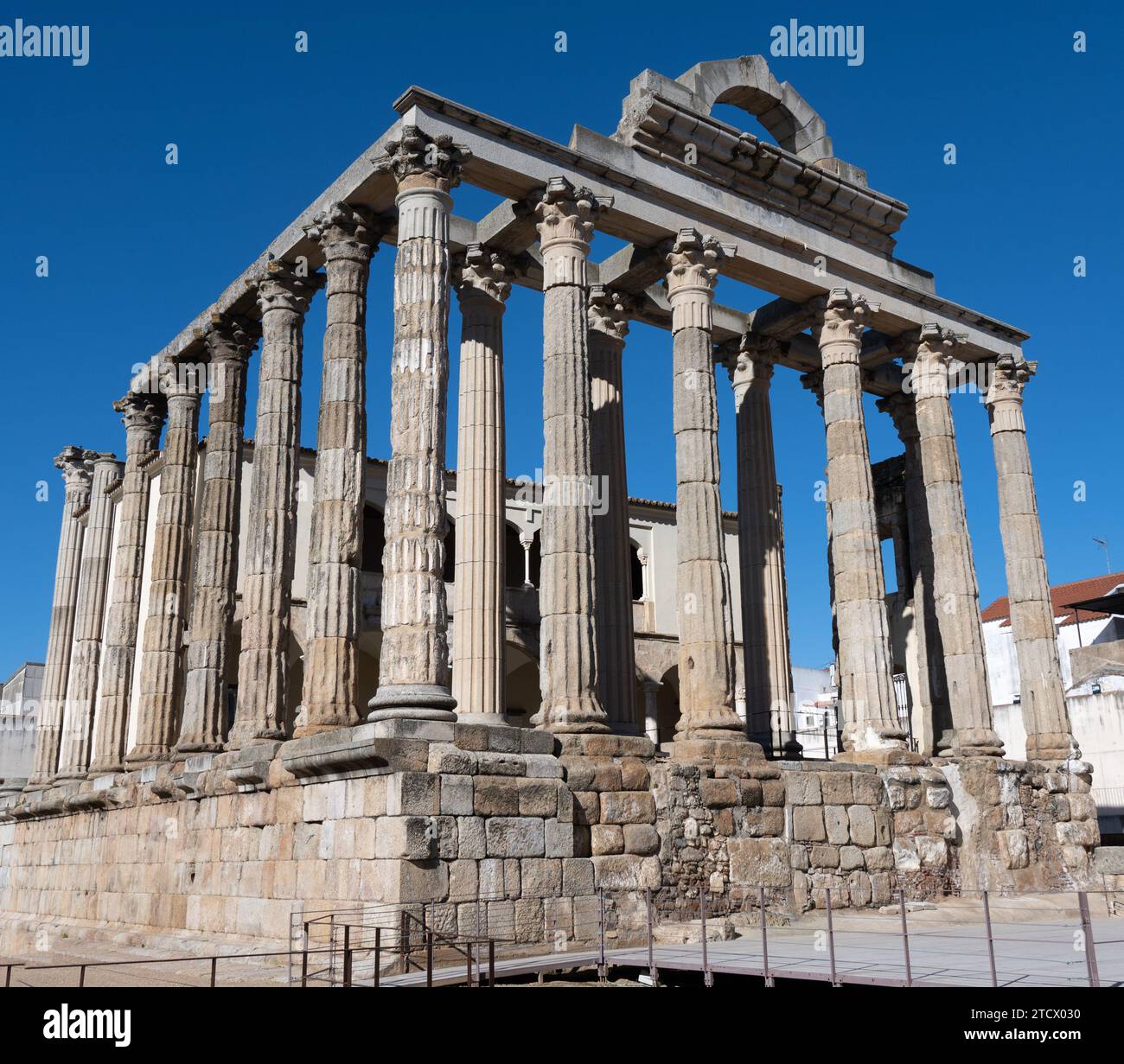 Der römische Tempel der Diana wurde in der spanischen Stadt Merida in Extremadura gefunden. Stockfoto