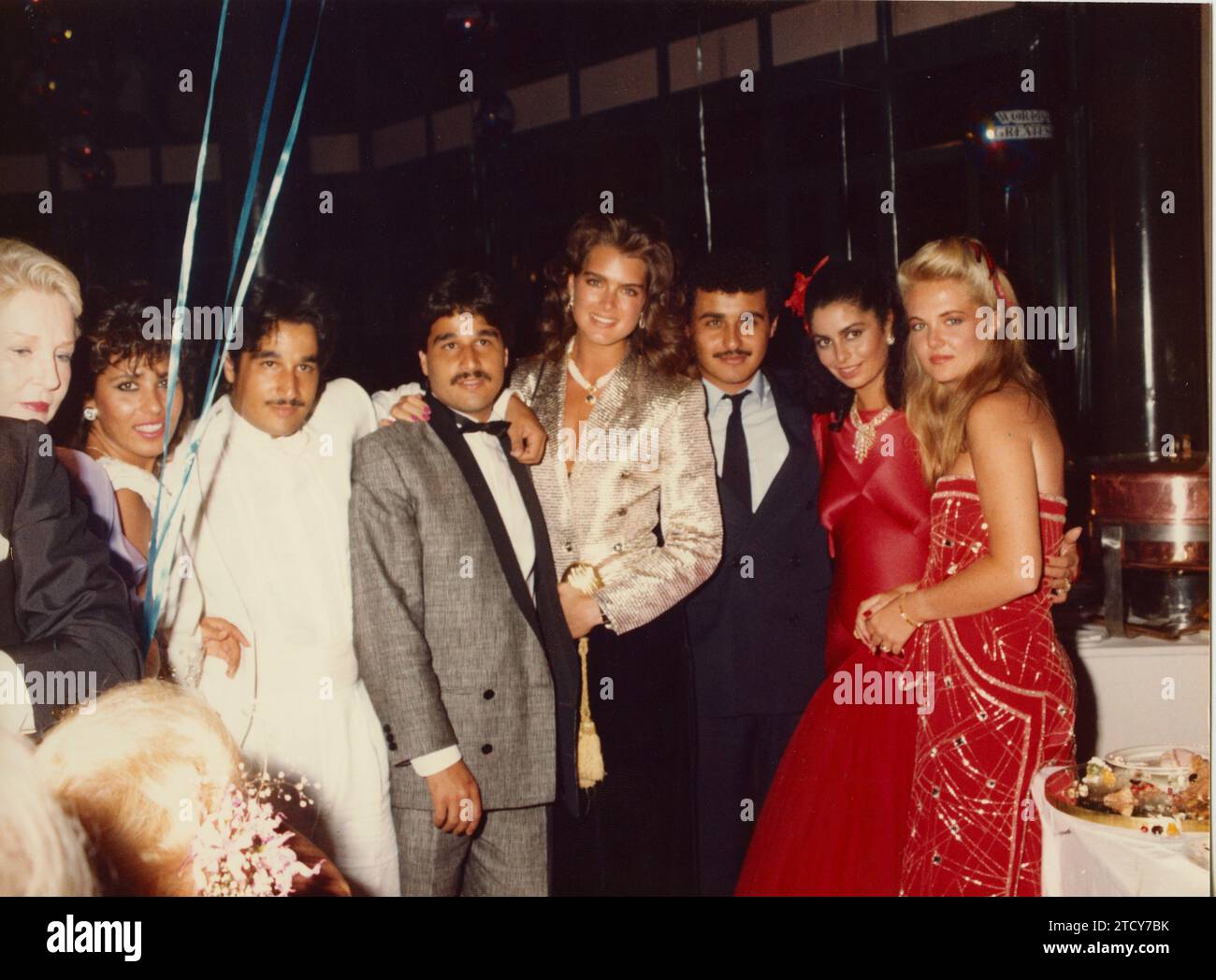 Marbella, Juli 1985. Party zum fünfzigsten Geburtstag von Adnan ...