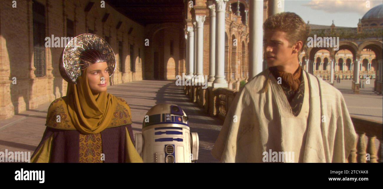 NATALIE PORTMAN UND HAYDEN CHRISTENSEN IN STAR WARS: EPISODE II-ATTACK OF THE CLONES (2002) UNTER DER REGIE VON GEORGE LUCAS. Quelle: LUCASFILM/JAK PRODUKTIONEN/Album Stockfoto