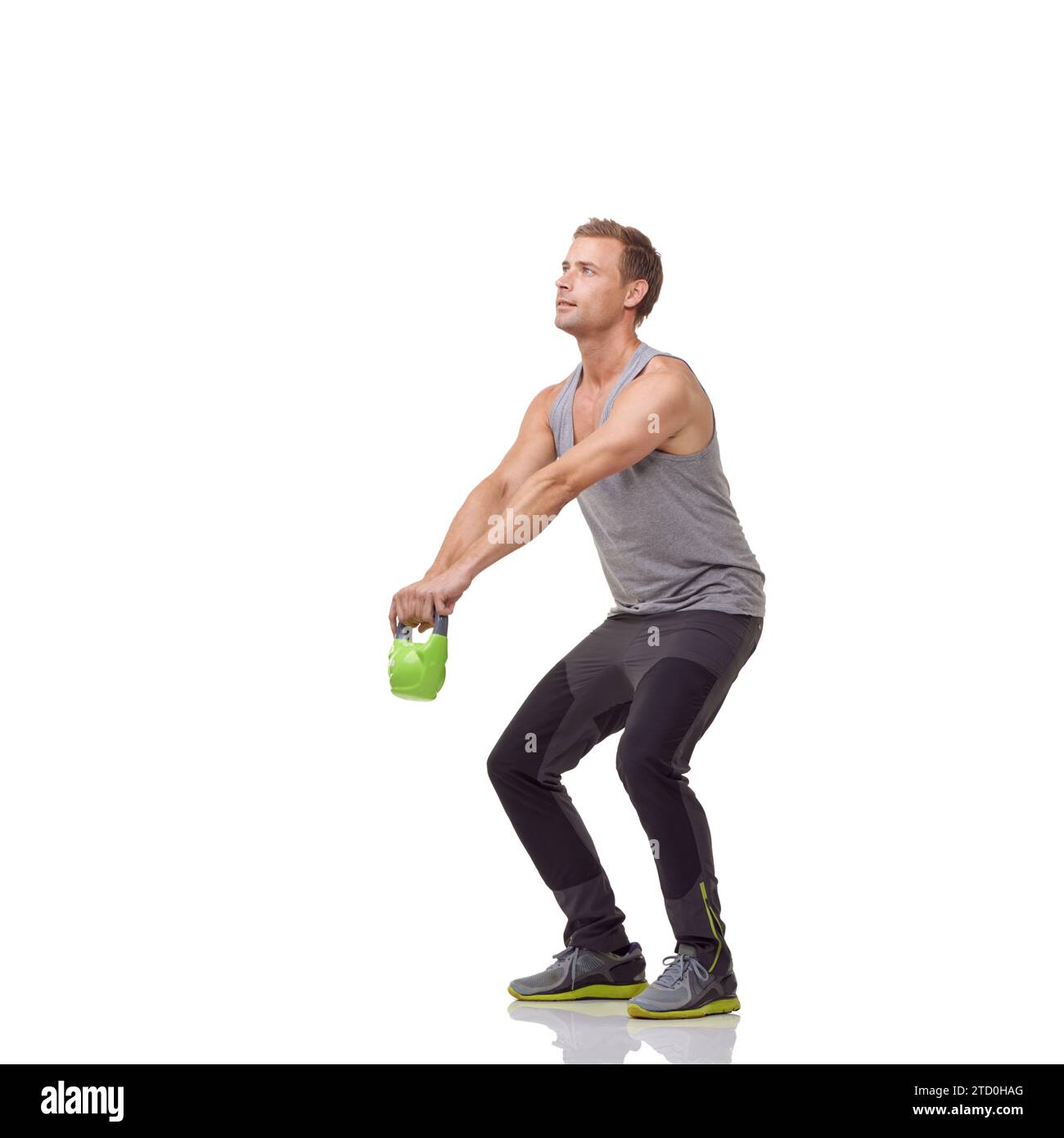 Training, Fitness und Studio Mann mit Kettlebell für Muskelwachstum, Kraftentwicklung oder Krafttraining. Fitnessgeräte, stark Stockfoto