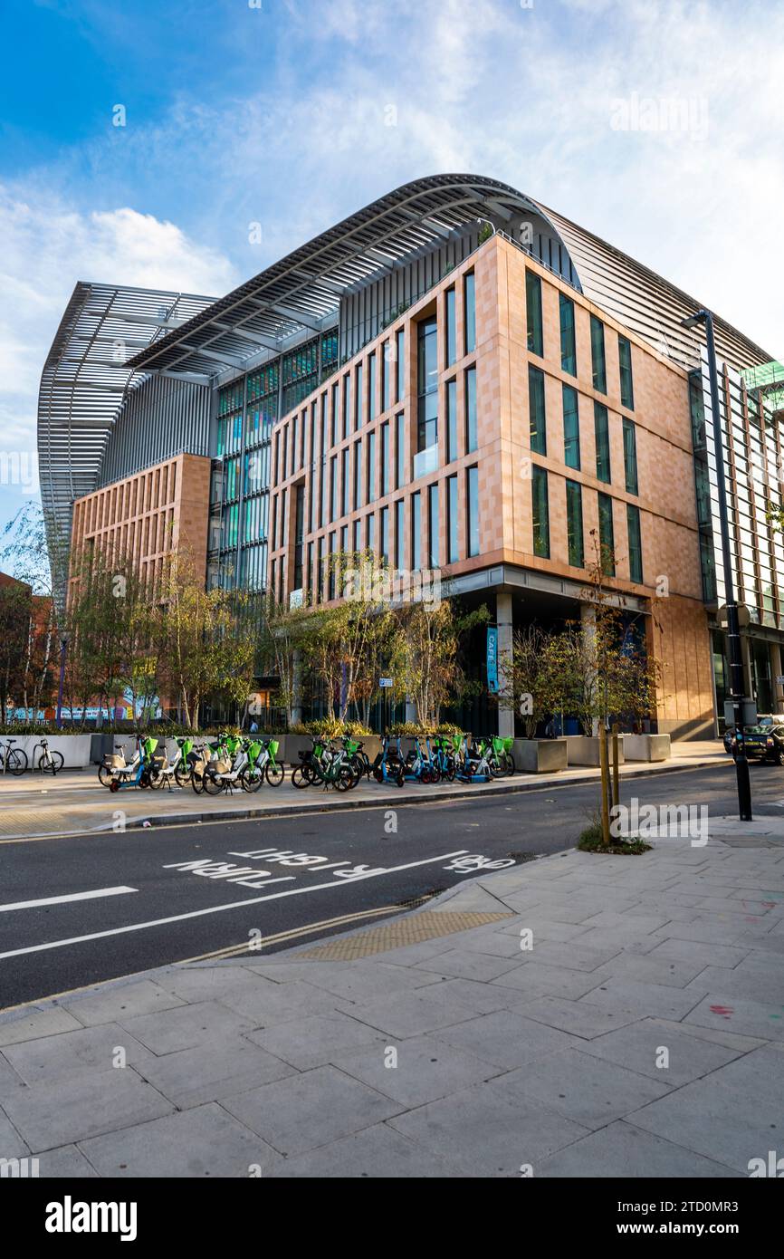 Hauptgebäude des Francis Crick Institute, ehemals UK Centre for Medical Research and Innovation, biomedizinisches Forschungszentrum in London, Großbritannien Stockfoto