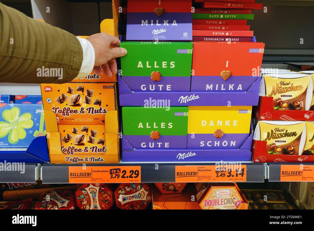 Schokoladen-Geschenkbox der Marke Milka Stockfoto