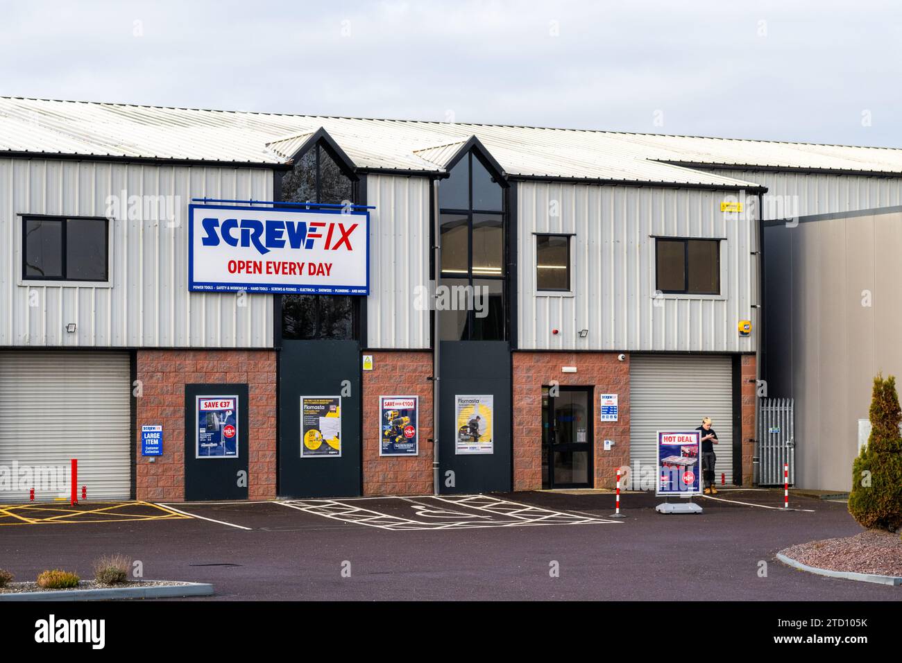 Zweigniederlassung der Werkzeugfirma Screwfix in Bandon, West Cork, Irland. Stockfoto