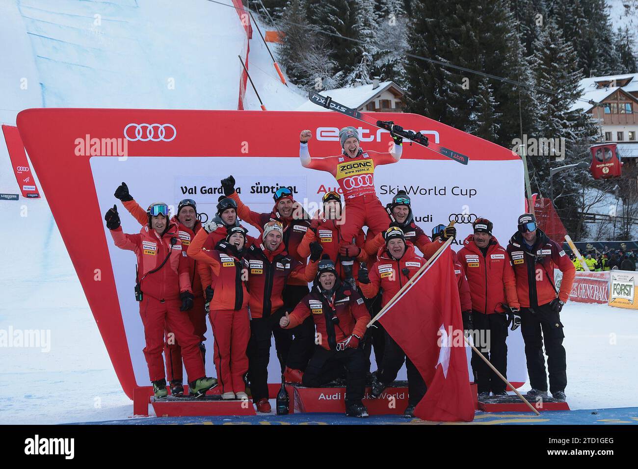 ALPINSKI - FIS WC 2023-2024 Herren-WM SG Gröden / Groeden, Trentino, Italien 15.12.2023 - Freitag Foto zeigt: ODERMATT Marco (SUI) 3. KLASSIFIZIERT Stockfoto