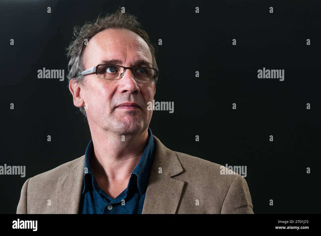 Volker Kutscher nimmt am 12. August 2017 am Edinburgh International Book Festival in Schottland Teil. Stockfoto