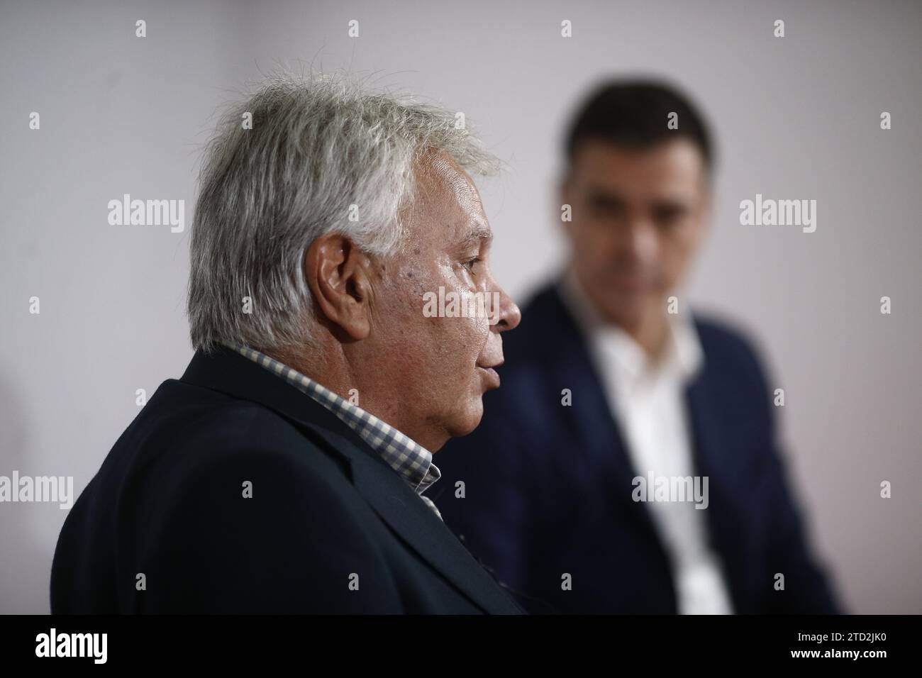 Madrid, 27.11.2015. Pedro Sánchez und Felipe González erklären ihre Vision von Spanien in der Welt. Foto: Oscar del Pozo ARCHDC. Quelle: Album / Archivo ABC / Oscar del Pozo Stockfoto