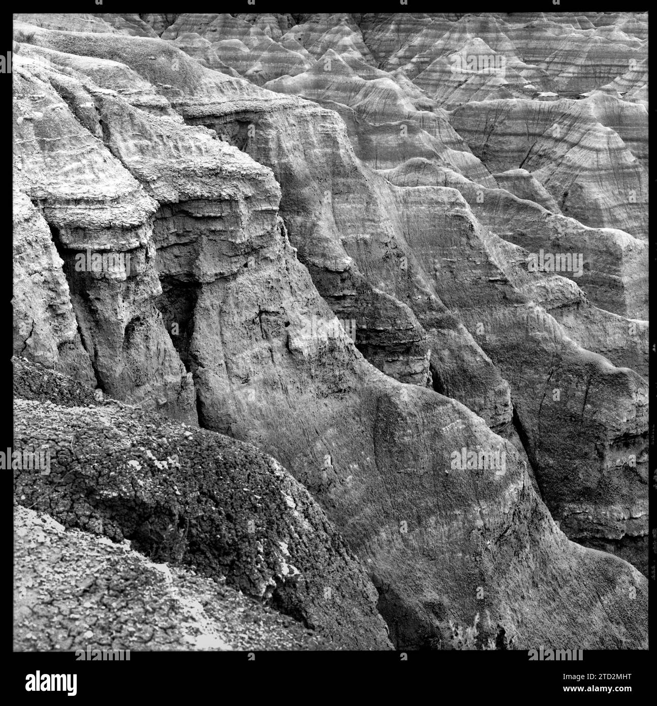 HB46904-00....SOUTH DAKOTA - Badland Overlook, Badlands National Park. Hasselblad 500c/m Kamera mit Ilford FP4 Plus Film. Stockfoto