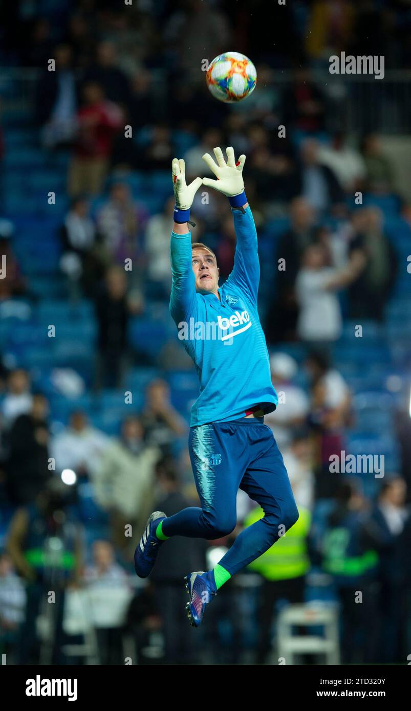 Madrid, 27.02.2019. Das zweite Halbfinale der Copa del Rey wurde im Stadion Santiago Bernabéu zwischen Real Madrid und Barcelona ausgetragen. Foto: Ignacio Gil ARCHDC. Quelle: Album / Archivo ABC / Ignacio Gil Stockfoto Madrid, 27.02.2019. Das zweite Halbfinale der Copa del Rey wurde im Stadion Santiago Bernabéu zwischen Real Madrid und Barcelona ausgetragen. Foto: Ignacio Gil ARCHDC. Quelle: Album / Archivo ABC / Ignacio Gil Stockfoto