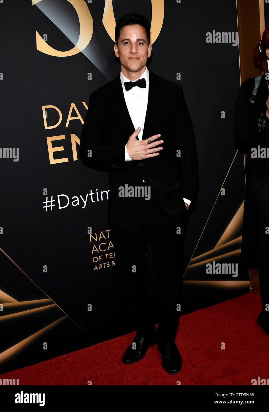 Los Angeles, USA. Dezember 2023. Mike C. Manning nahm an den 50. Daytime Emmy Awards Teil, die am 15. Dezember 2023 im Westin Bonaventure Hotel & Suites in Hollywood, KALIFORNIEN, stattfanden ©Steven Bergman/AFF-USA.COM Credit: AFF/Alamy Live News Stockfoto