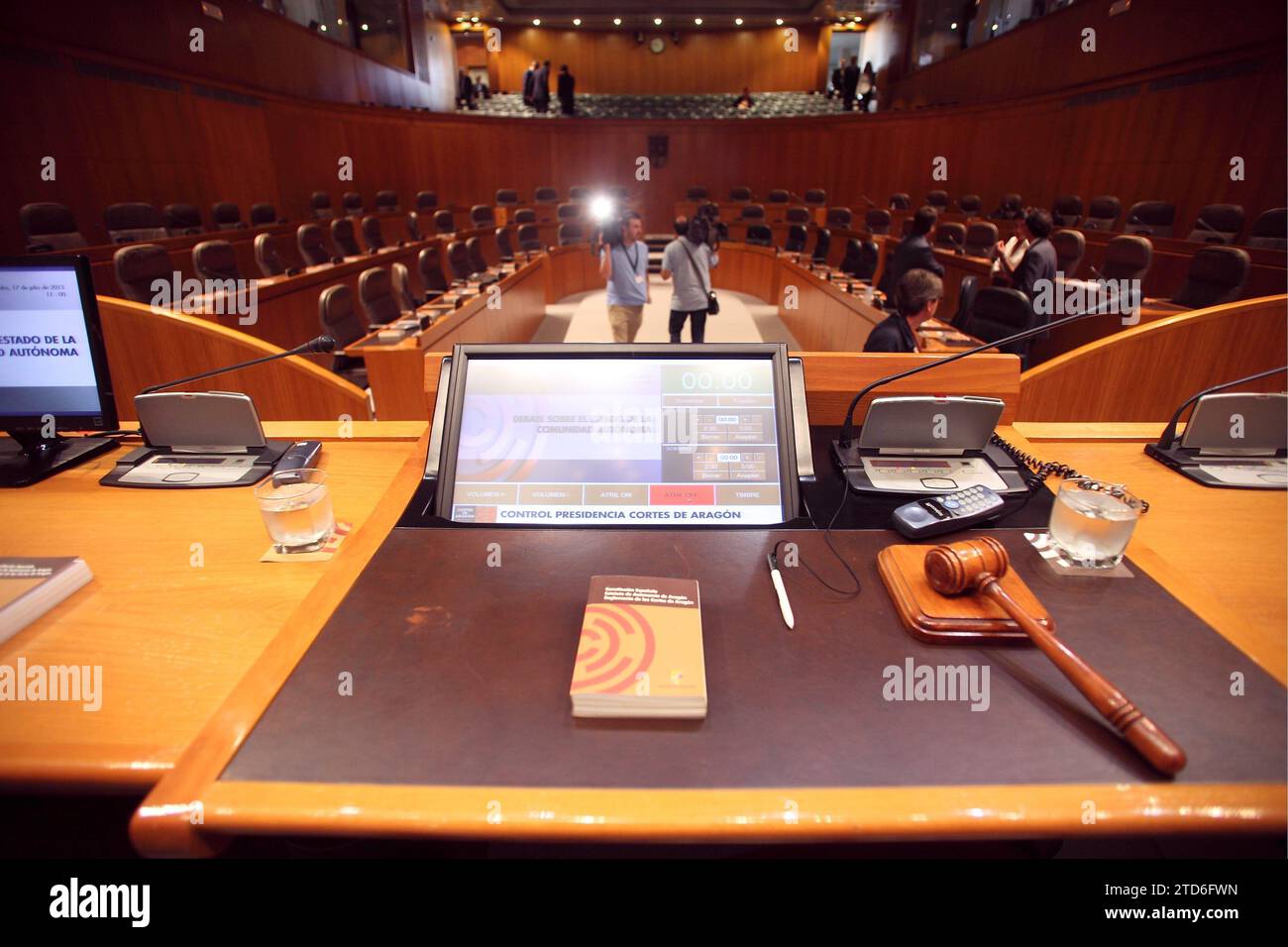 Saragossa 17. Juli 2013 Debatte über den Zustand der Autonomen Gemeinschaft Aragonien Intervention durch den Präsidenten der Regierung von Aragonien Luisa Fernanda Rudi Foto Fabian Simon archdc Fabian Simon. Quelle: Album / Archivo ABC / Fabián Simón Stockfoto