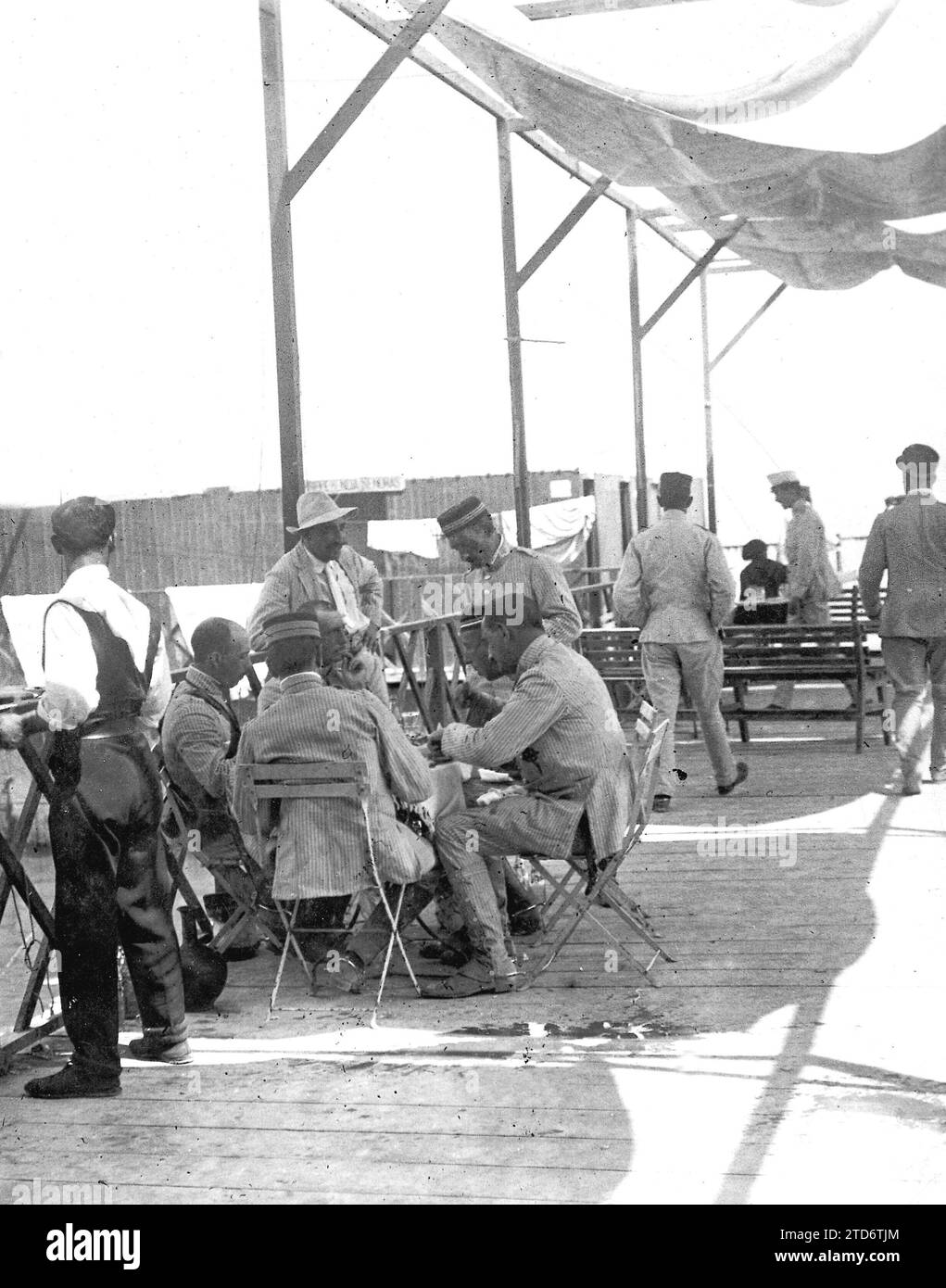 07/31/1909. Das Erholungsbad von Melilla. Aspekt der Galerie des Badehauses zur Mittagszeit. Quelle: Album / Archivo ABC / Ramón Alba Stockfoto