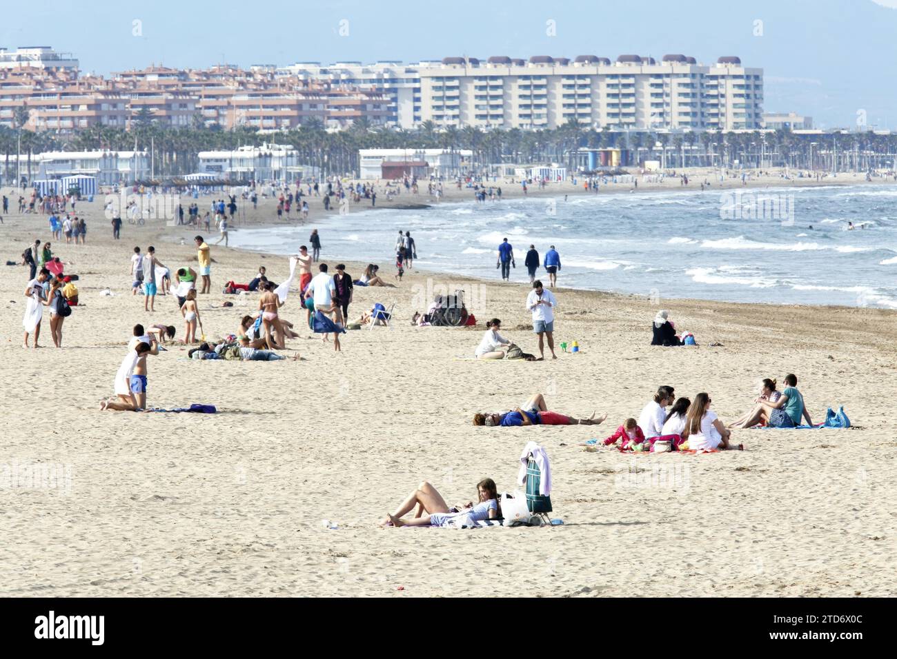 mikel ponce ...... Valencia...... 14-4-2014..... playa de las arenas.archdc. Quelle: Album / Archivo ABC / Mikel Ponce Stockfoto