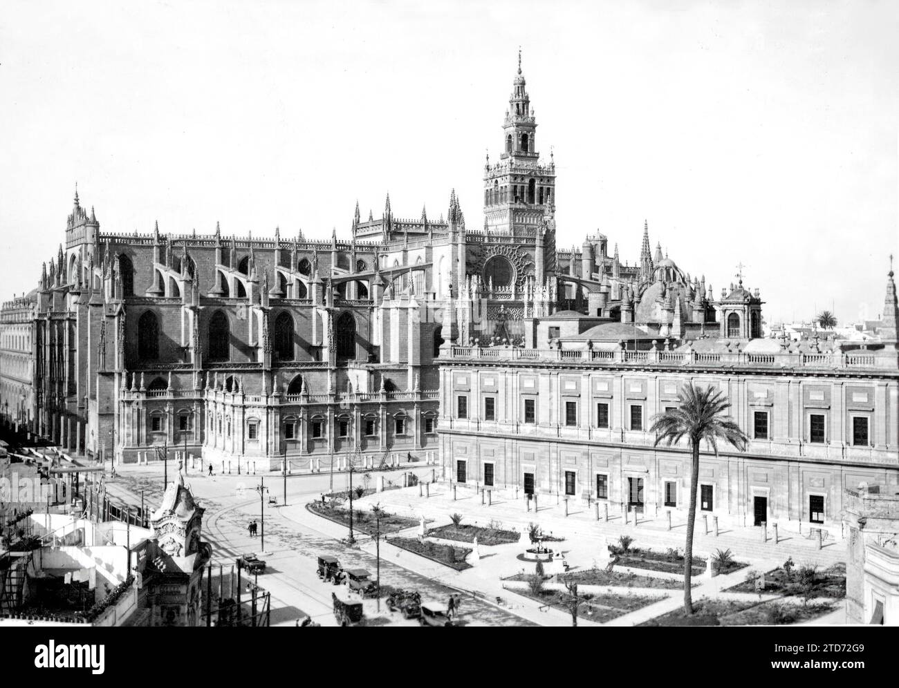 11/30/1935. Die Kathedrale und das Archiv der Indischen Inseln. Quelle: Album/Archivo ABC Stockfoto