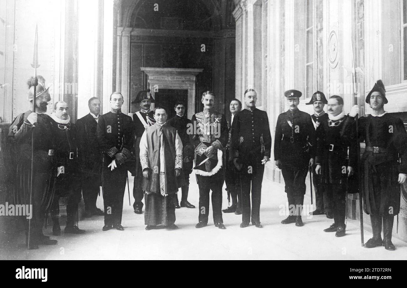 02/28/1917. Der Vertreter Englands im Vatikan. Der Graf von Salis (X), nachdem er von seiner Heiligkeit empfangen wurde. Quelle: Album / Archivo ABC / Louis Hugelmann Stockfoto