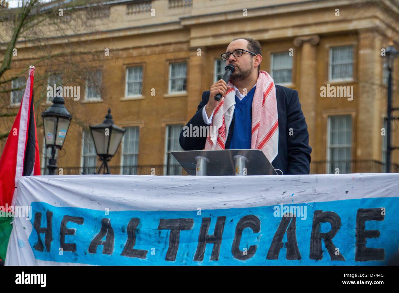 London, Vereinigtes Königreich 16. Dezember 2023 Dr. Omar Abdel