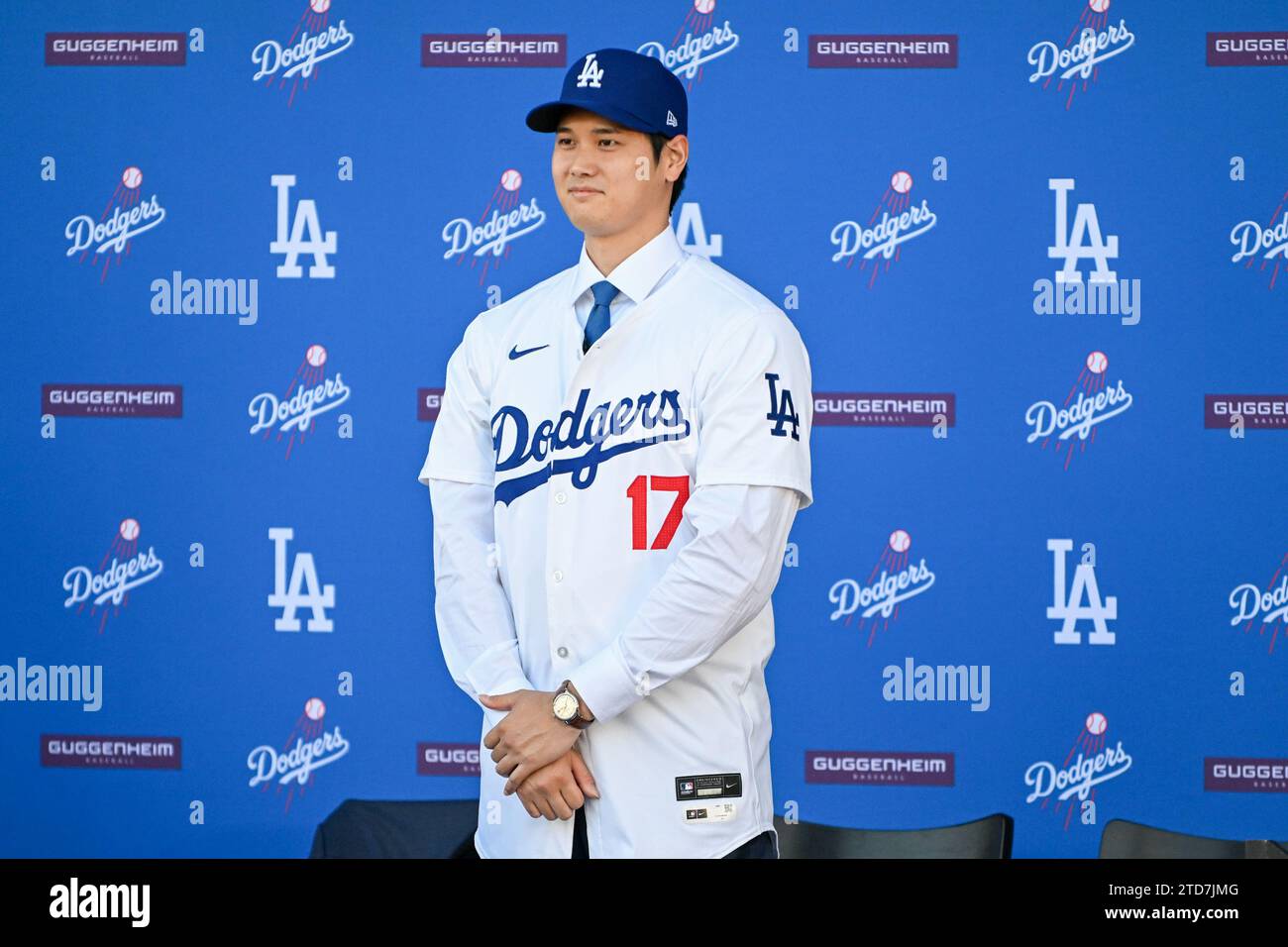 Shohei Ohtani wird auf einer Pressekonferenz der Los Angeles Dodgers am Donnerstag, den 14. Dezember 2023 in Los Angeles vorgestellt. (Dylan Stewart/Bild des Sports) Stockfoto