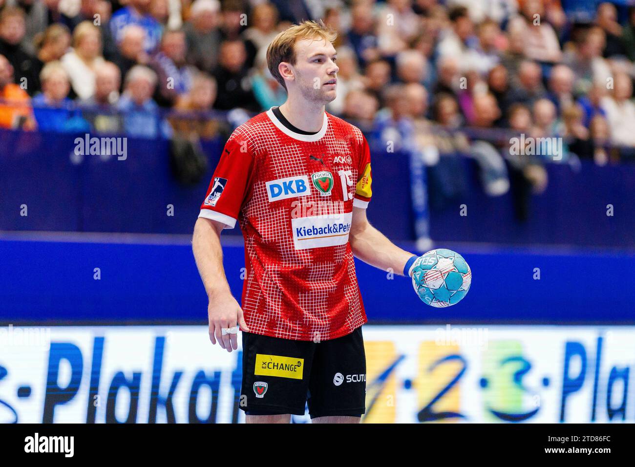 Mathias Gidsel (Fuechse Berlin, #19) GER, TBV Lemgo Lippe vs. Fuechse Berlin, Handball, 1. Bundesliga 17. Spieltag, Spielzeit 2023/2024, 16.12.2023 Foto: Eibner-Pressefoto / Jan Strohdiek Stockfoto