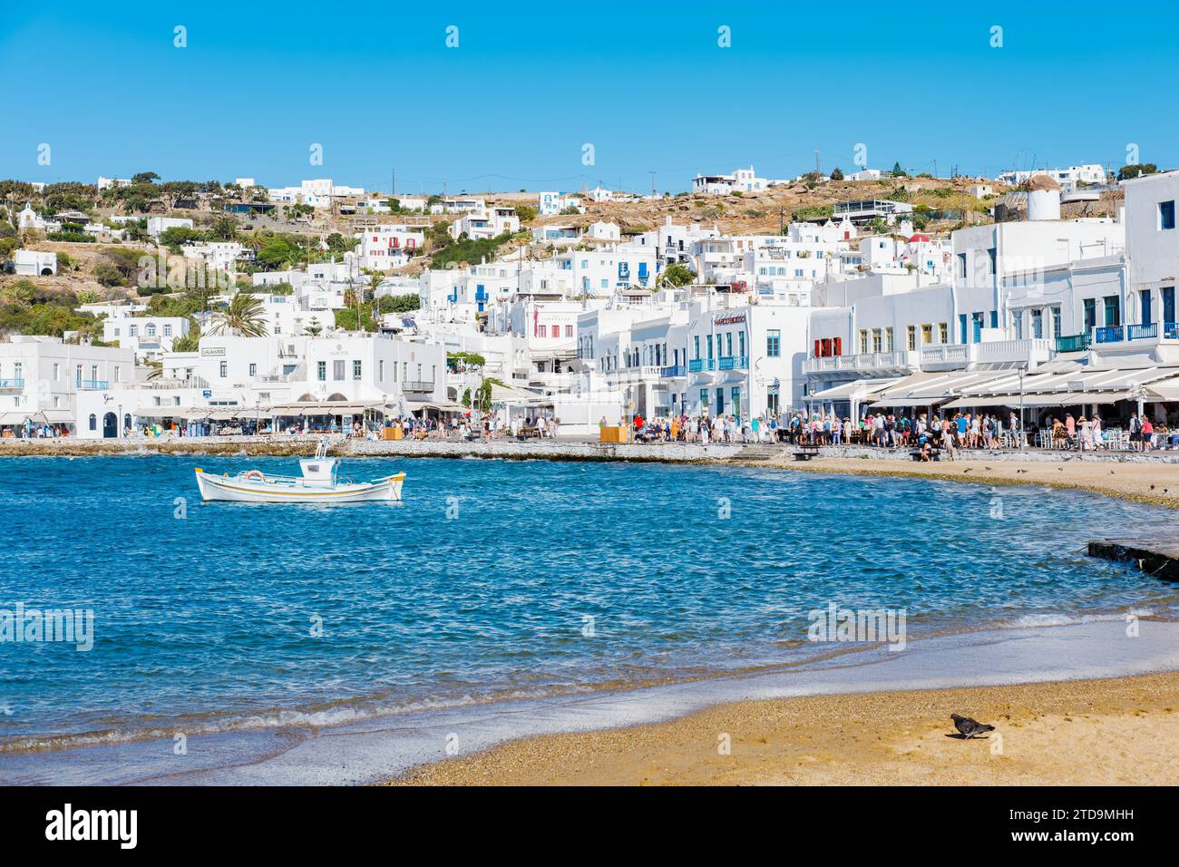 Die Stadt Mykonos, Chora genannt, weiß getünchte kubische Häuser und enge Gassen Stockfoto
