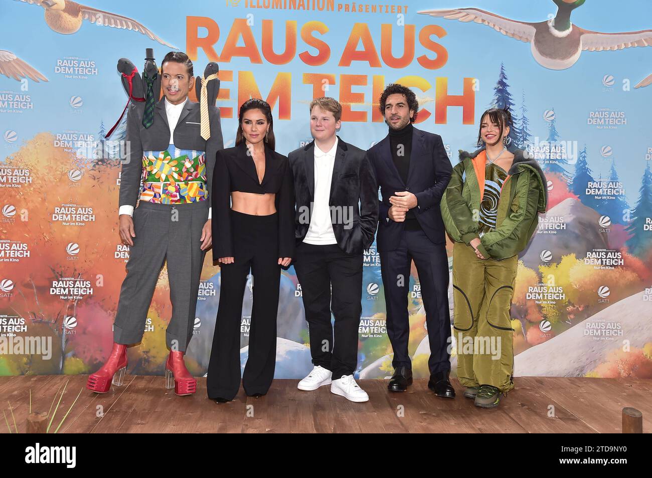 Deutschlandpremiere von RAUS aus dem TEICH Elyas MÕBarek, Nazan Eckes