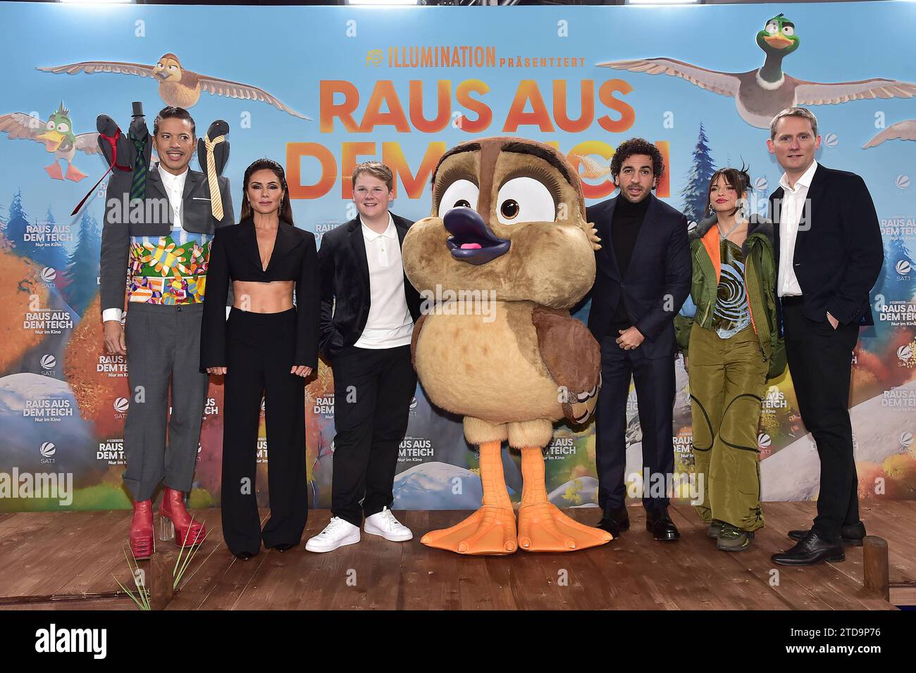 Deutschlandpremiere von RAUS aus dem TEICH Elyas MÕBarek, Nazan Eckes