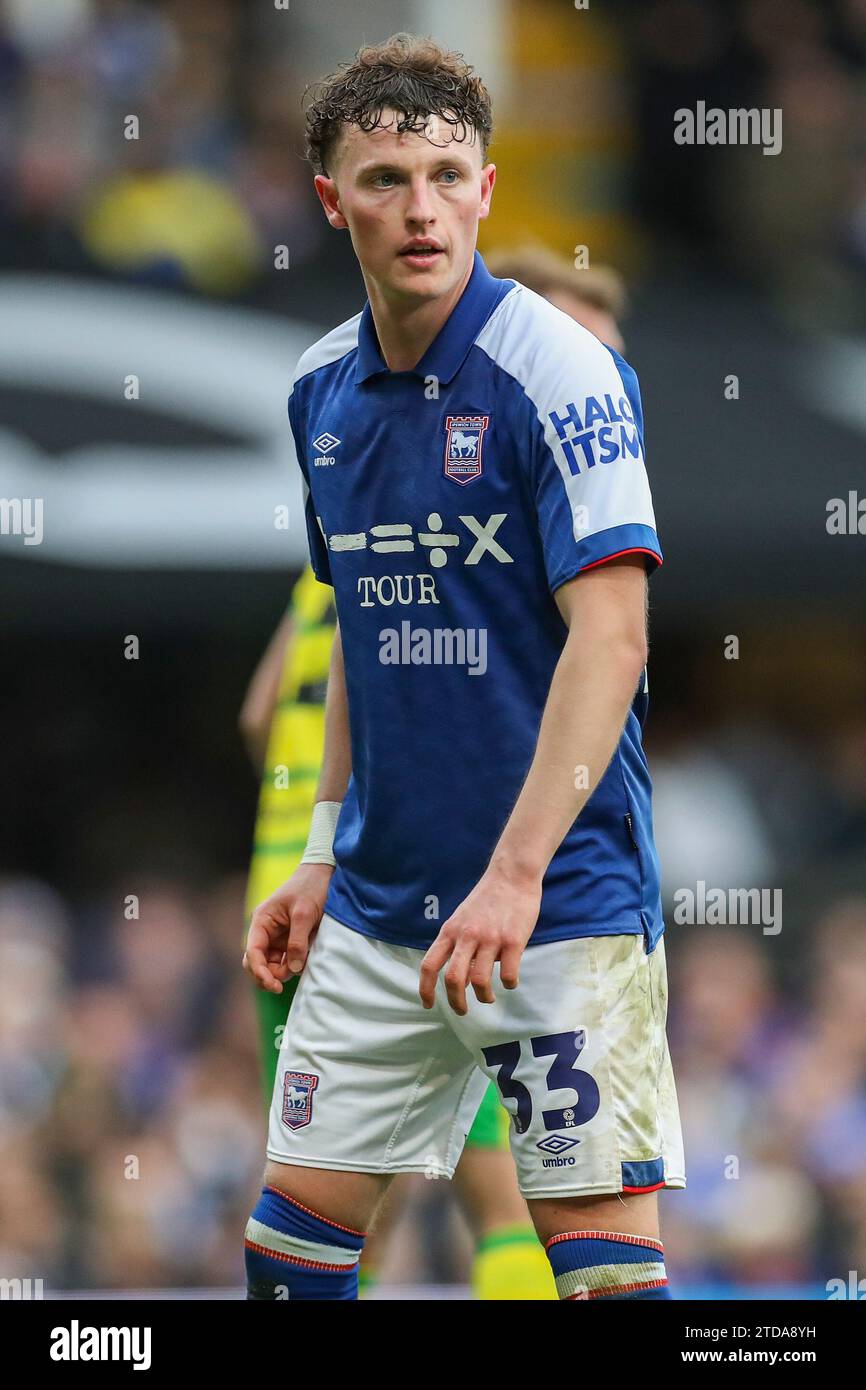 Ipswich, Großbritannien. Dezember 2023. Ipswich Town Stürmer Nathan Broadhead (33) in Aktion während des Ipswich Town FC gegen Norwich City FC SKY Bet EFL Championship Matches in Portman Road, Ipswich, England, Großbritannien am 16. Dezember 2023 Credit: Every Second Media/Alamy Live News Stockfoto