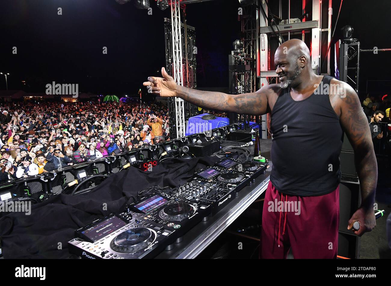 Olympic Valley, USA. Dezember 2023. DJ Diesel - Shaquille O'Neal Credit: Imagespace/Alamy Live News Stockfoto