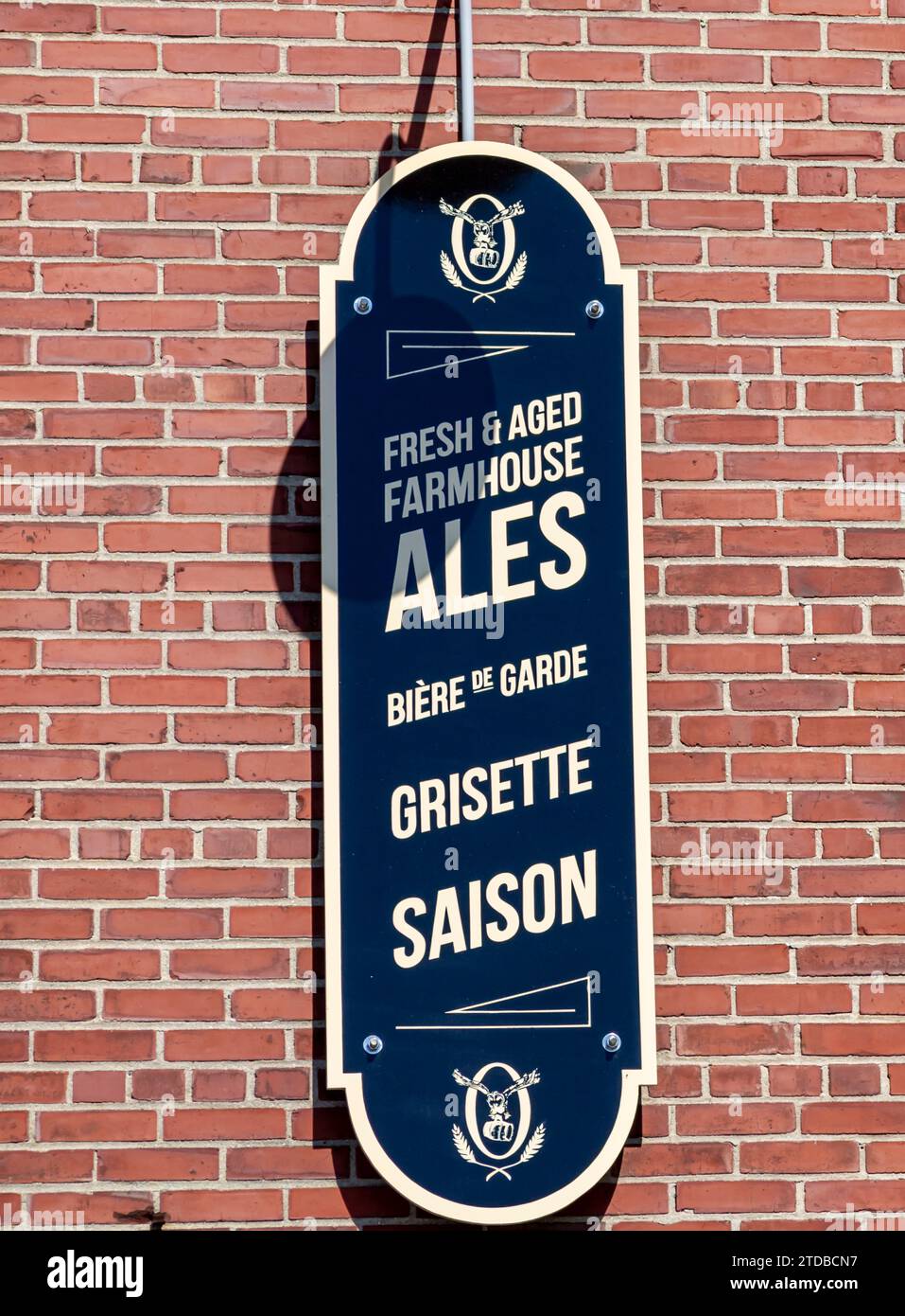 Schild auf der Außenseite der Oxbow Blending and Flaschenabfüllung Brauerei Stockfoto
