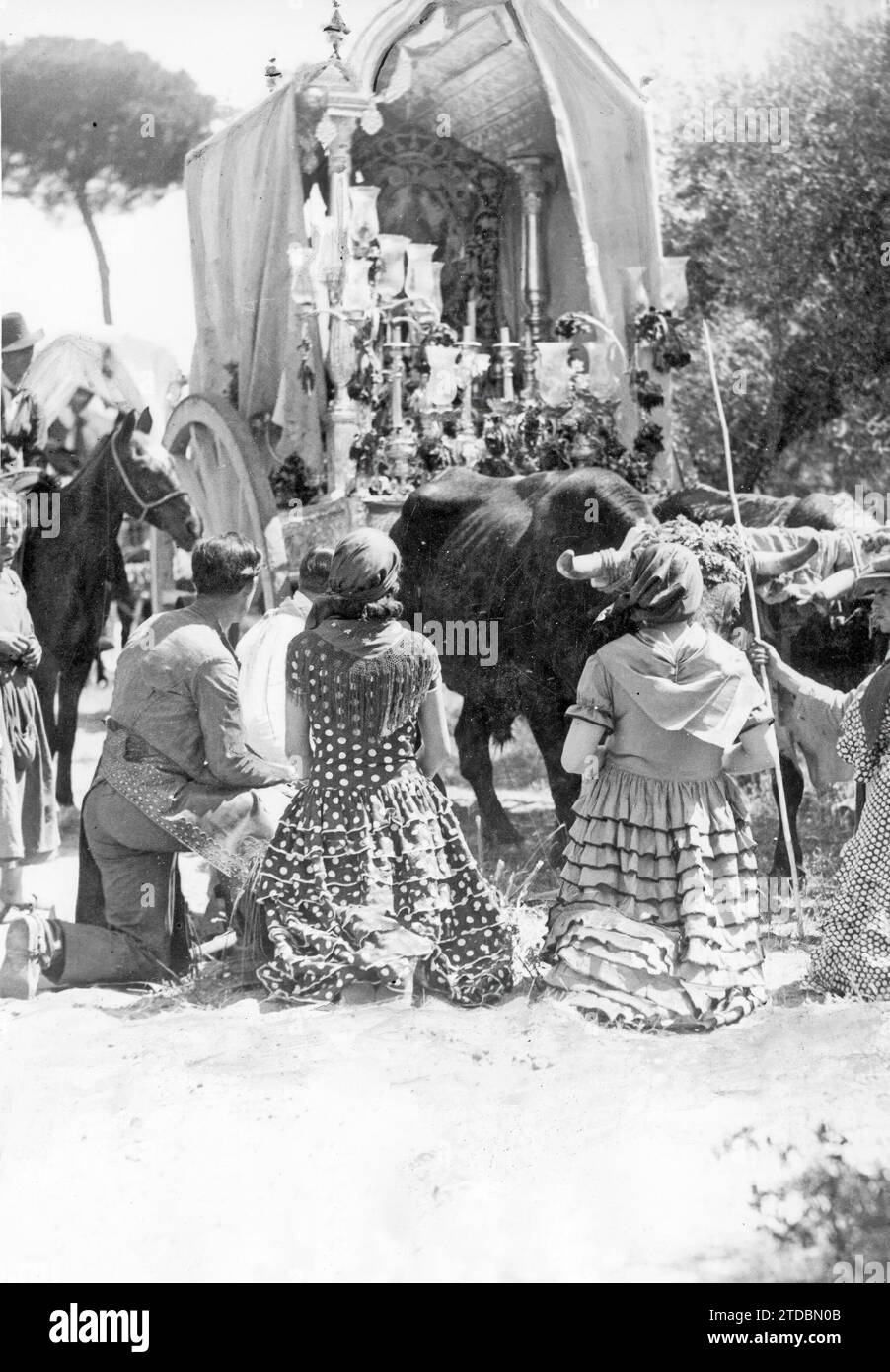 04/30/1936. Die Pilgerfahrt Rocío. Ein Halt und ein Gruß. Quelle: Album / Archivo ABC / Serrano Stockfoto