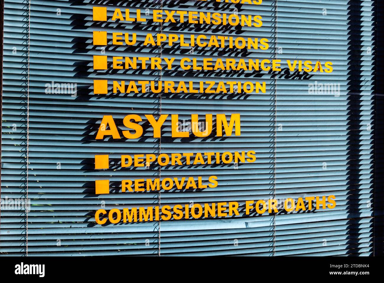 Fenster für Asylbewerber Stockfoto