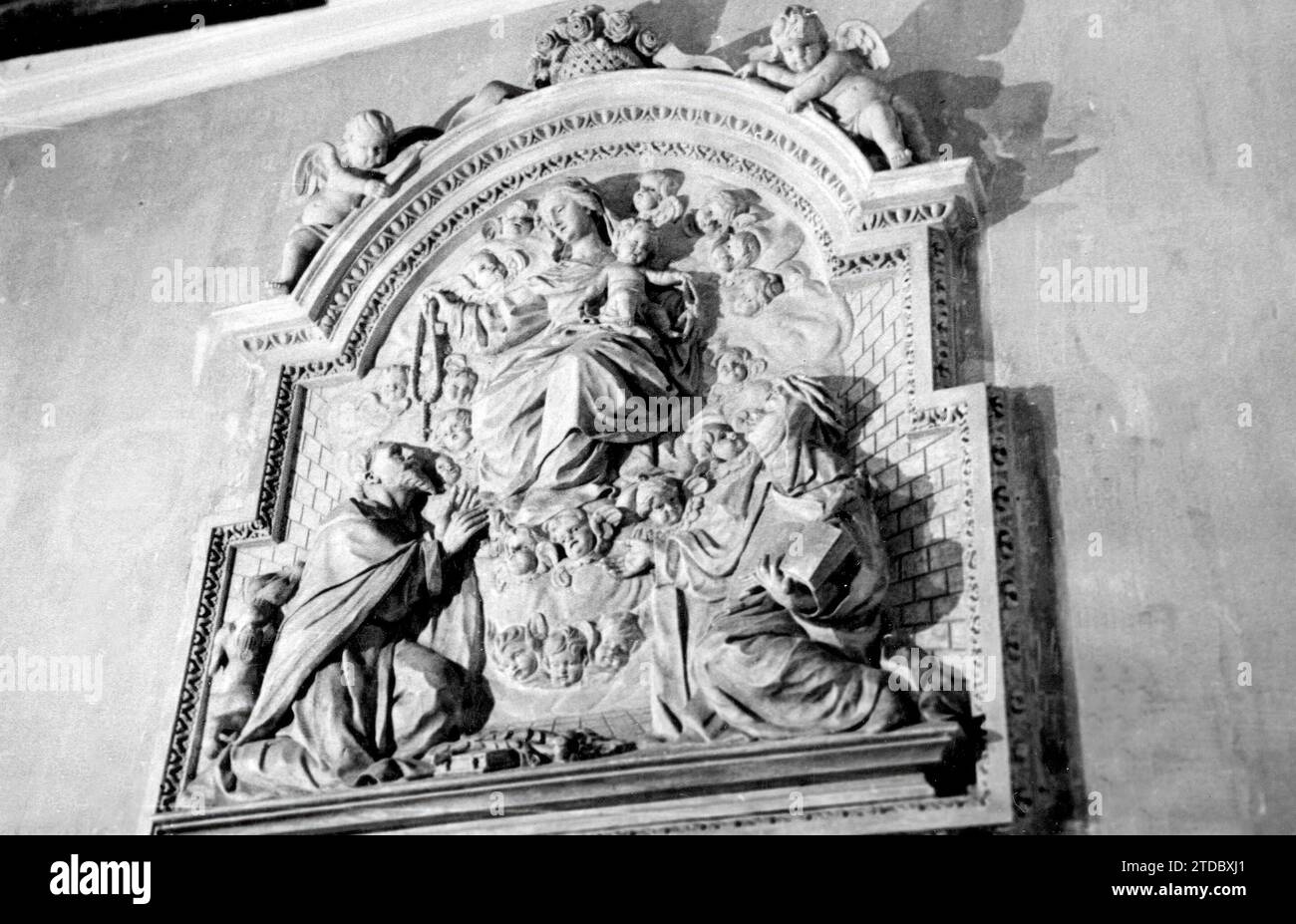 09/30/1950. Kapelle des Rosenkranzes von Regina. Relief des berühmten Bildhauers Pedro Roldán (17. Jahrhundert) (ungefähres Datum). Quelle: Album / Archivo ABC / Serrano Stockfoto