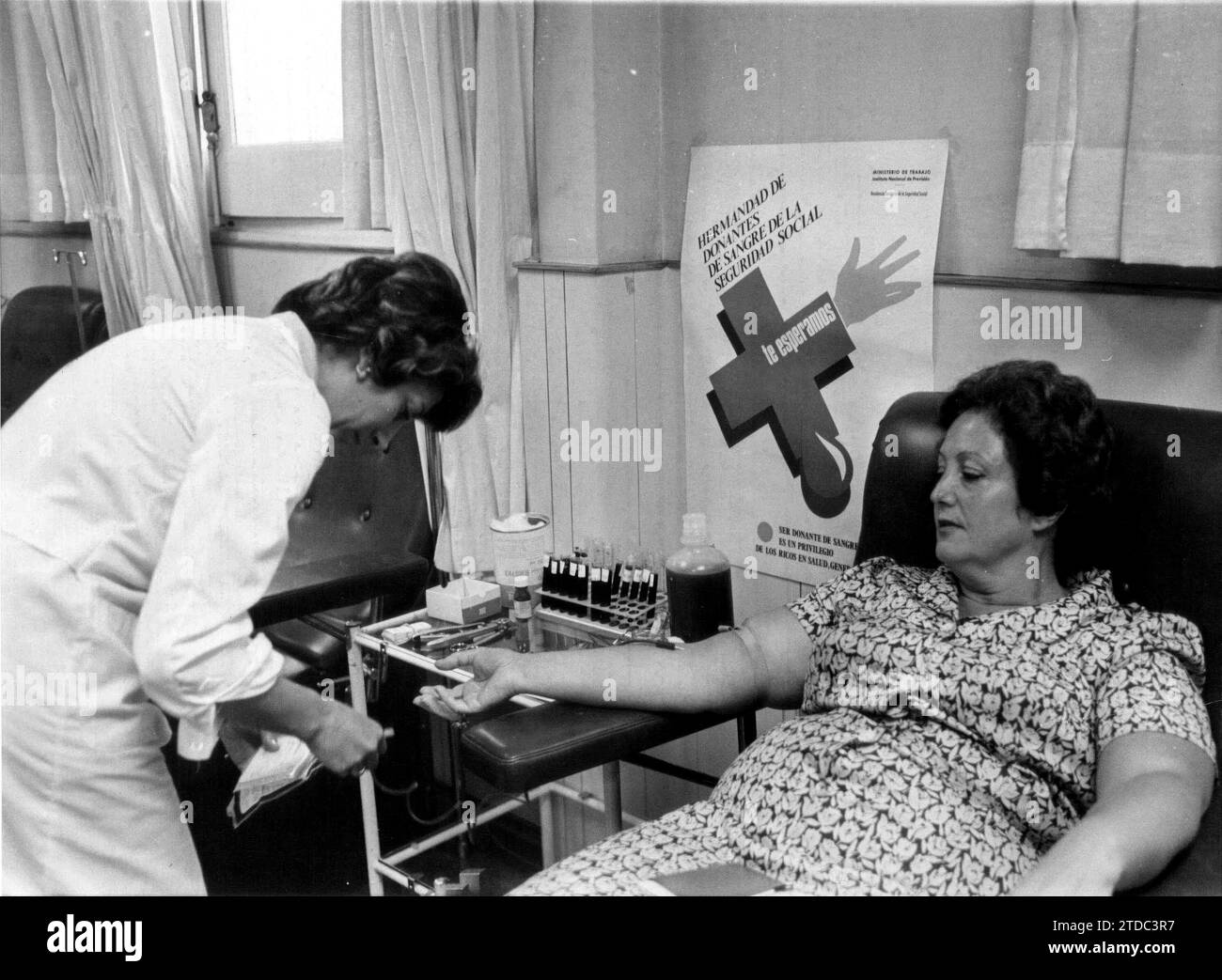12/31/1977. Bruderschaft der Blutspender der Sozialversicherung. Quelle: Album / Archivo ABC / Ángel Carchenilla Stockfoto