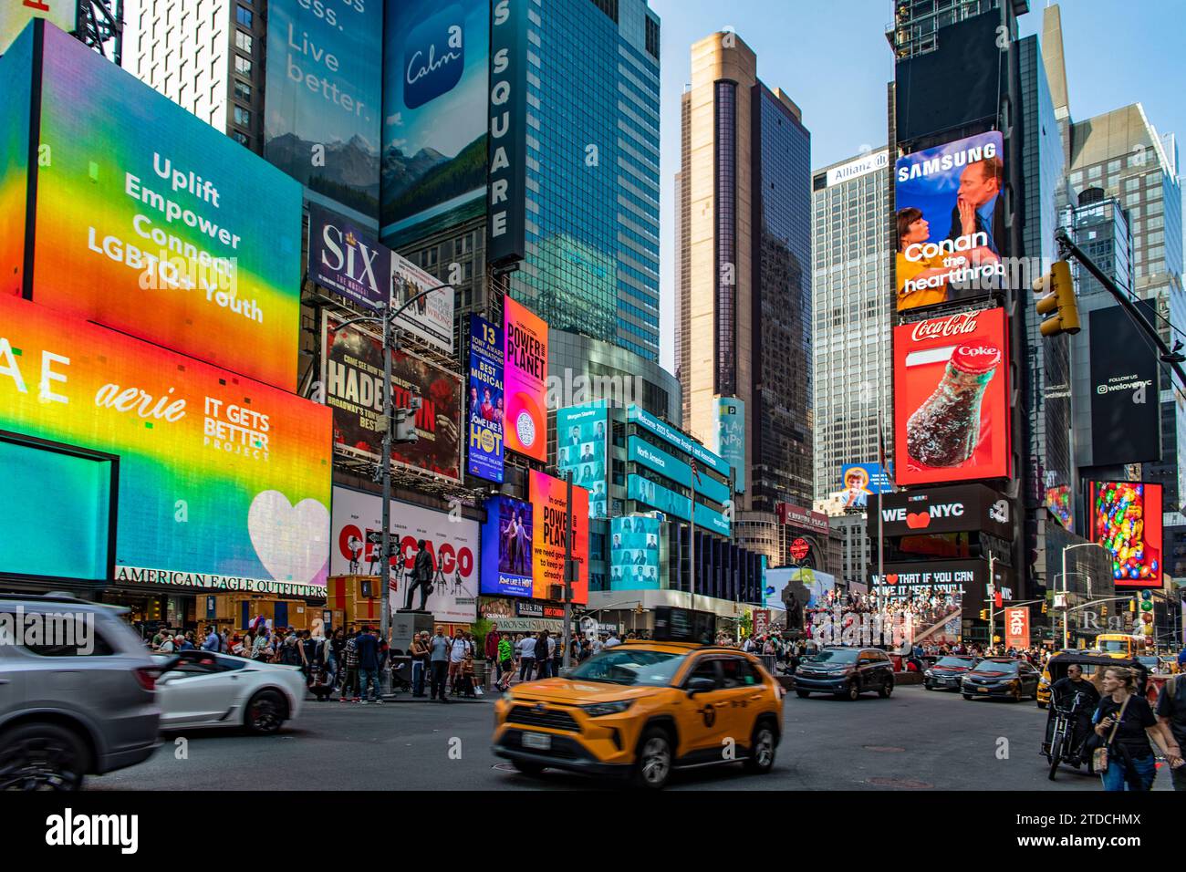 New York, USA; 31. Mai 2023: Traffic am Times Square im Herzen von Manhattan und Big Apple, einem weltweit bekannten Ort. Stockfoto