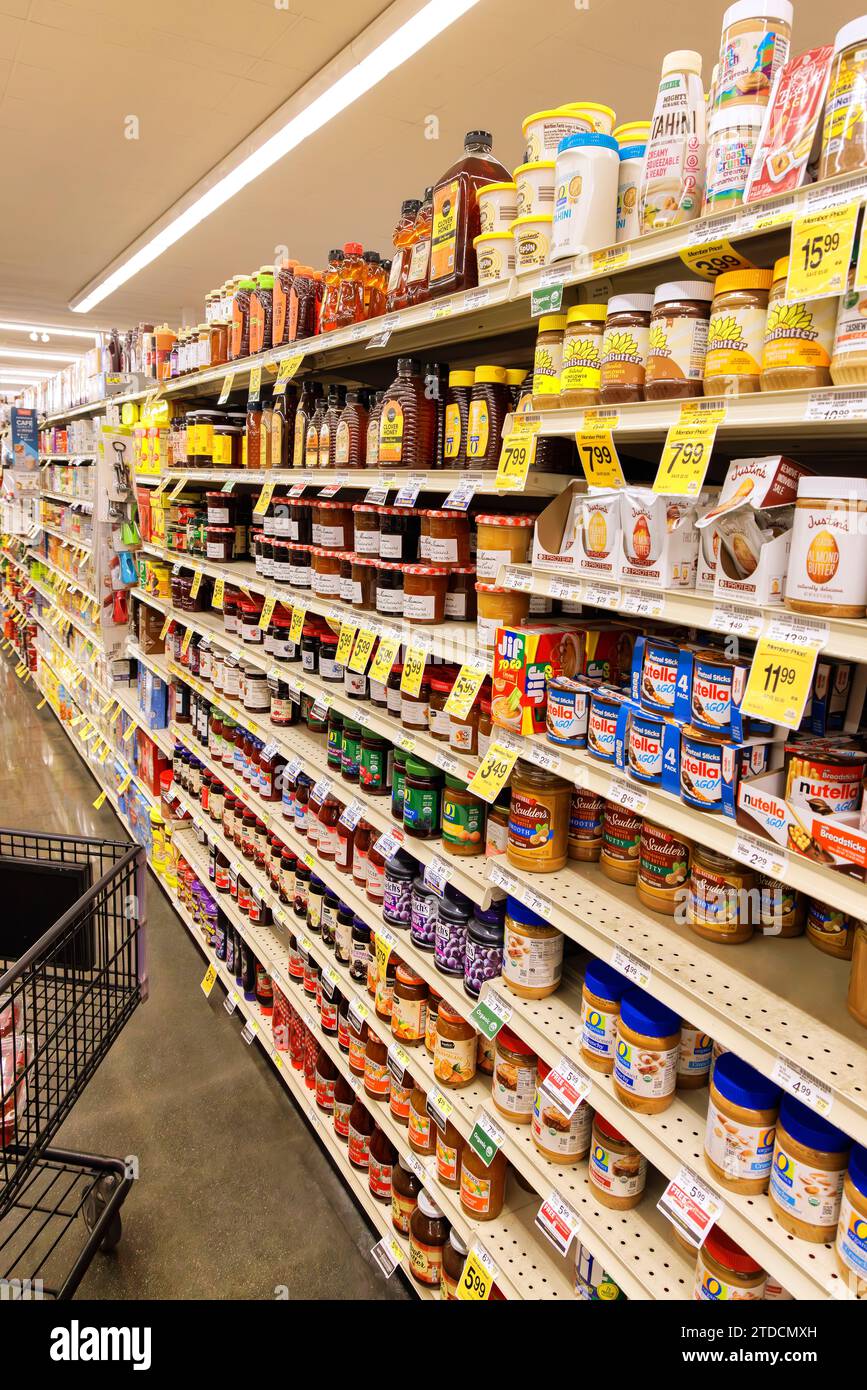 Das Frühstück wird im Supermarkt in San Diego, Kalifornien, serviert Stockfoto