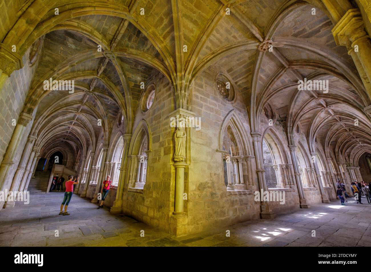 claustro, construido entre 1317 y 1340, estilo Gótico, catedral de Evora, Basílica Sé Catedral de Nossa Senhora da Assunção, Evora, Alentejo, Portuga Stockfoto