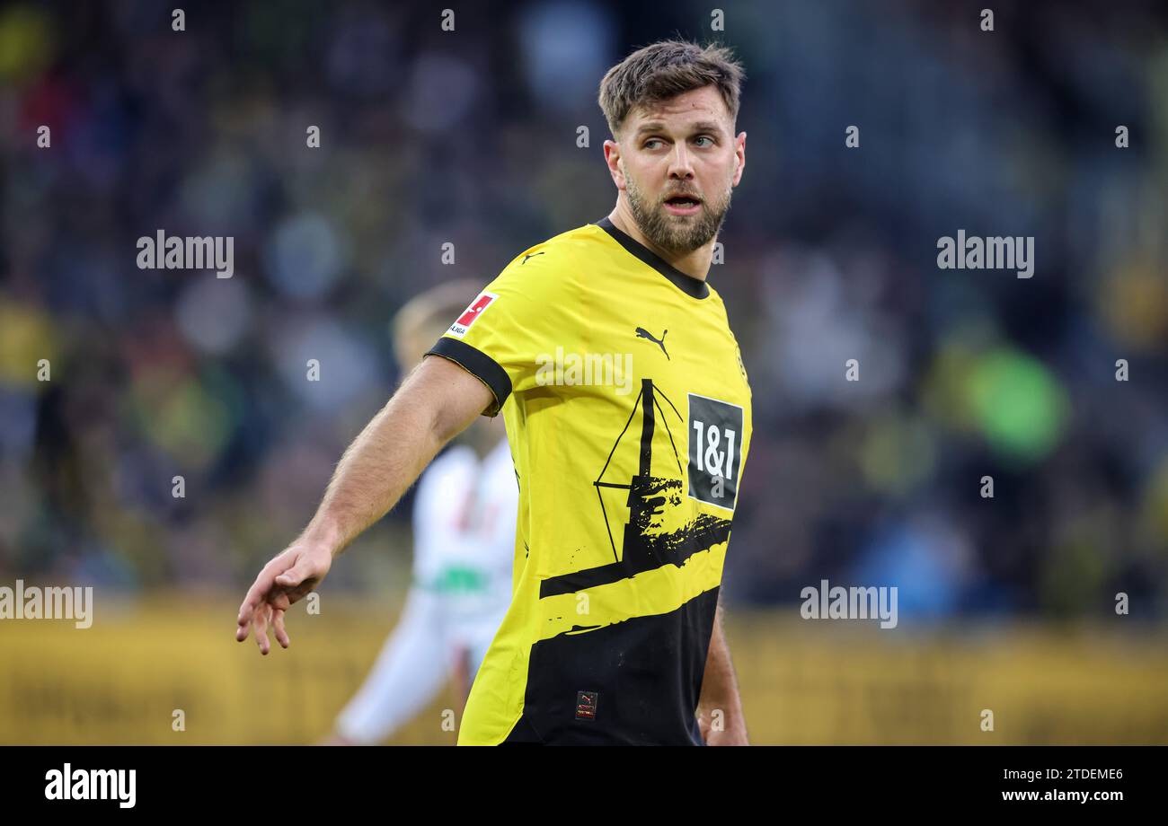 Niclas FŸllkrug von Borussia Dortmund FC Augsburg - Borussia Dortmund Fussball 1 . Bundesliga Saison 2023 / 2024 © diebilderwelt / Alamy Stock Stockfoto