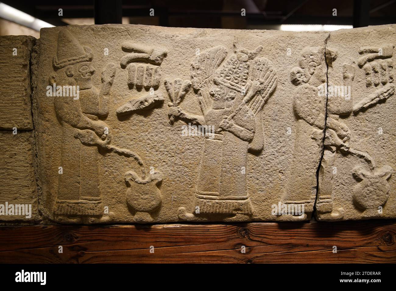 Alte Schnitzerei im Museum der anatolischen Zivilisationen, Ankara Stadt, Turkiye Stockfoto