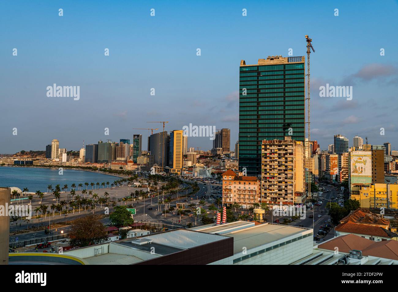 Skyline von Luanda, Angola, Afrika Stockfoto