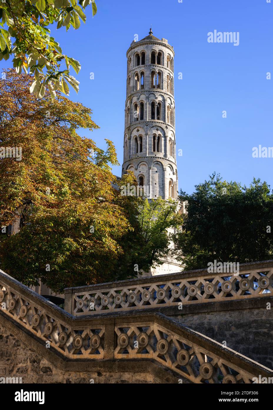 Fenestrelle-Turm, Kathedrale Saint-Theodorit, Uzes, Gard, Frankreich, Europa Stockfoto