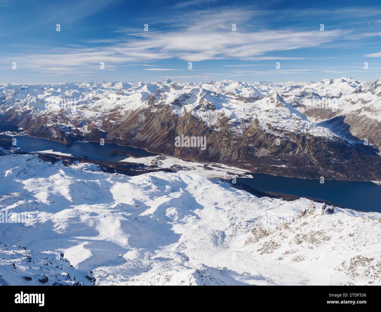 Blick hinunter ins Engadintal von Corvatsch, Graubünden, Schweiz, Europa Stockfoto