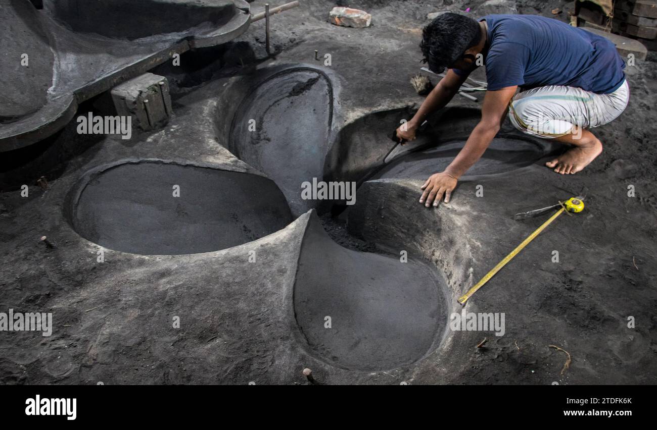 Der tägliche Lebensstil der Hafenbewohner von Bangladesch. Dieses Bild wurde am 30. Juli 2022 aus Dhaka, Bangladesch, aufgenommen. Stockfoto