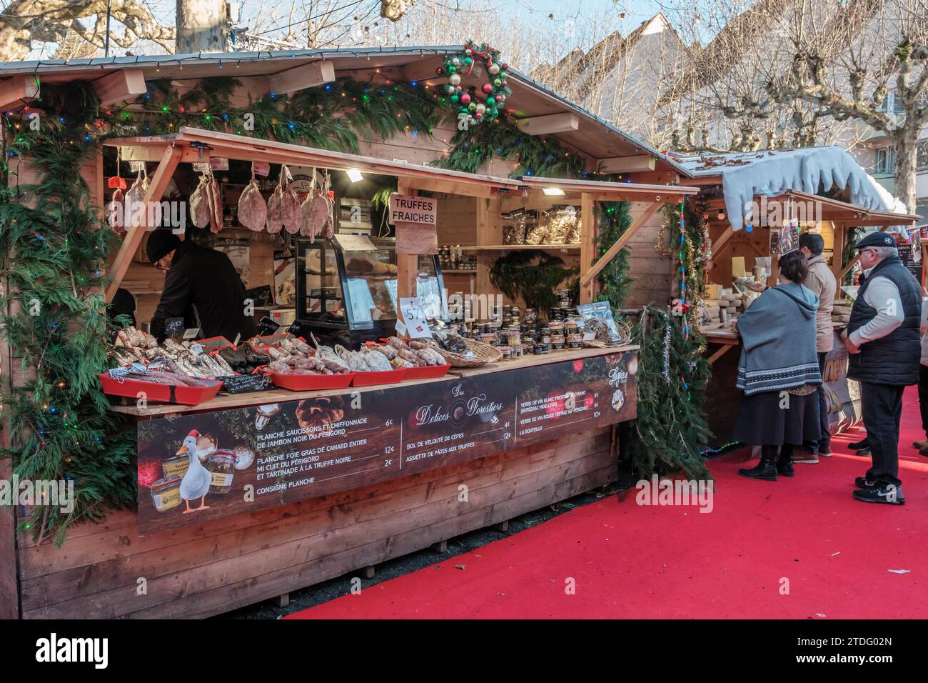 Sarlat-la-Canéda, Nouvelle-Aquitaine, Frankreich - 23. Dezember 2023 ...