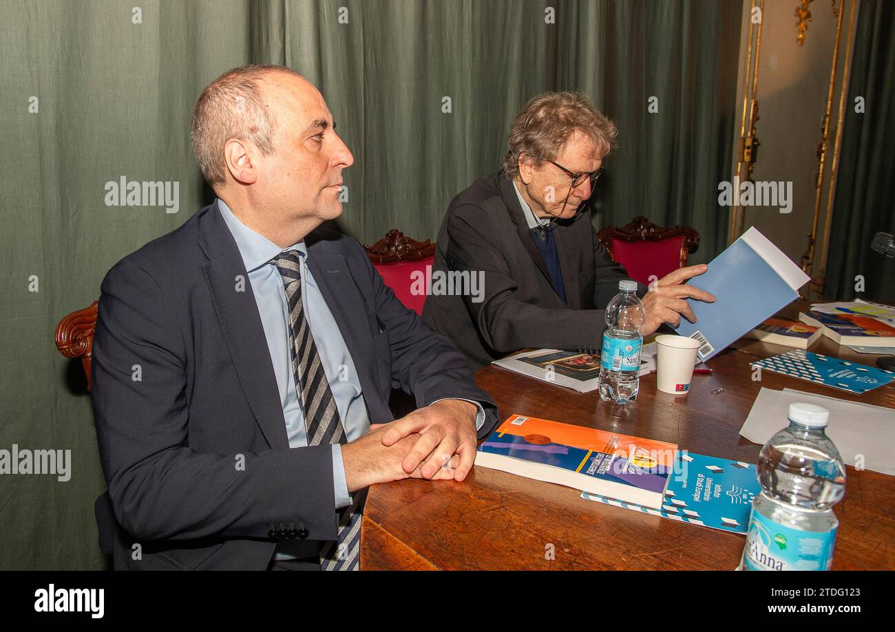 Italien Piemont Turin Palazzo Carignano Mitternachtswohnung Meeting