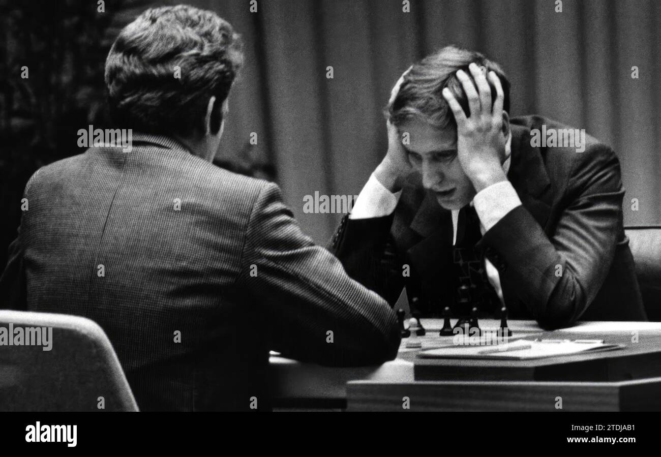 Reykjavík (Island). 1972. Fischer und Spassky bei der Schachweltmeisterschaft 1972 in Reykjavík (Island), bekannt als das Spiel des Jahrhunderts. Das erste Spiel begann am 11. Juli 1972 und das letzte am 31. August. Fischer gewann und wurde der 11. Offizielle Champion. Quelle: Album/Archivo ABC Stockfoto