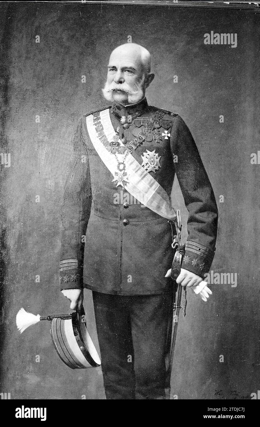 12/31/1899. Der Kaiser von Österreich, Francisco José, mit der Uniform