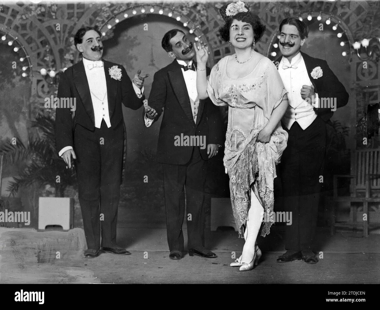 02/27/1913. Theaternachrichten. Julita Fons in einer der herausragendsten Nummern von „la Tirana“. Quelle: Album / Archivo ABC / Julio Duque Stockfoto