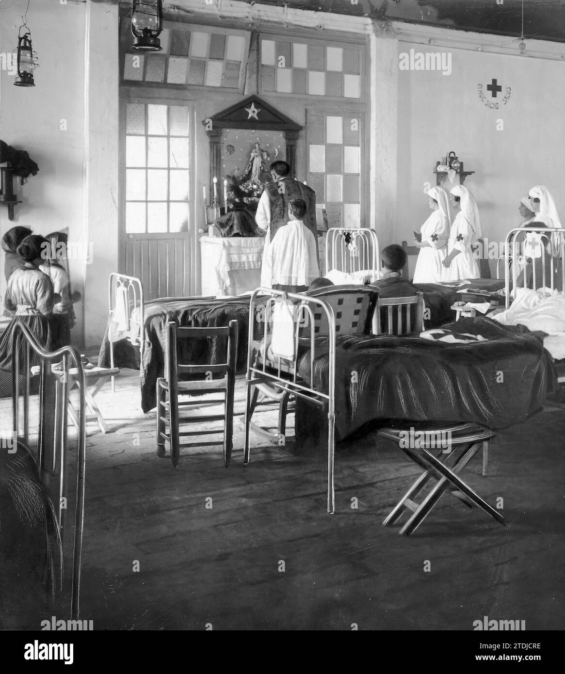 11/01/1921. Valencia. Eine Andere Gemeinnützige Einrichtung. Die Messe im Krankenhaus des Fürsten von Asturien, für die Verwundeten Afrikas -. Quelle: Album/Archivo ABC Stockfoto