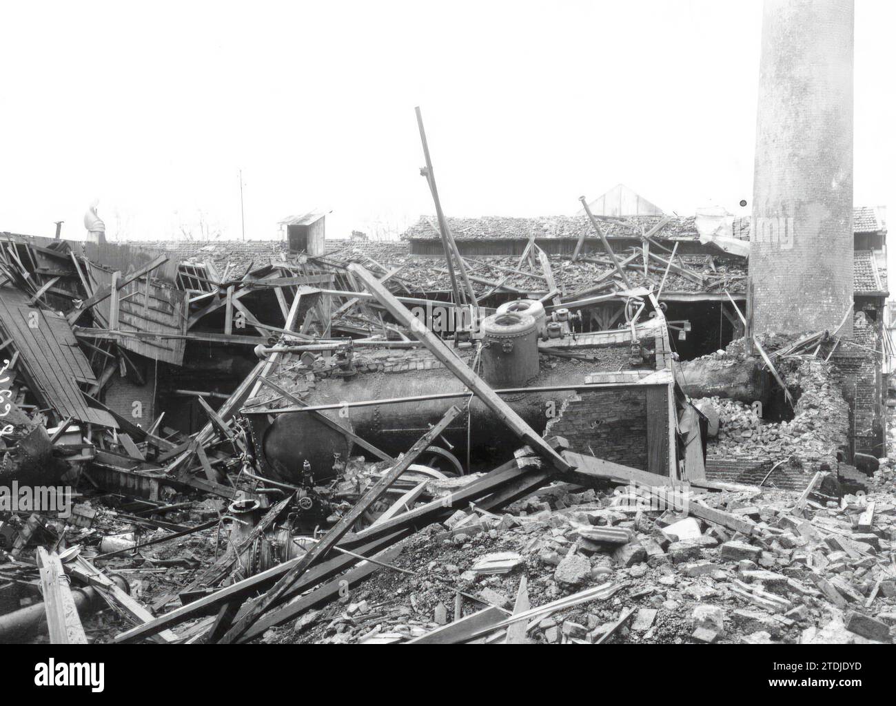 11/01/1912. Schreckliche Explosion eines Kessels. Zustand des Gebäudes, in dem eine Färbeindustrie installiert wurde, in Vitry (Frankreich) infolge der Explosion eines Dampfkessels, die vier Opfer forderte. Quelle: Album / Archivo ABC / Meurisse Stockfoto