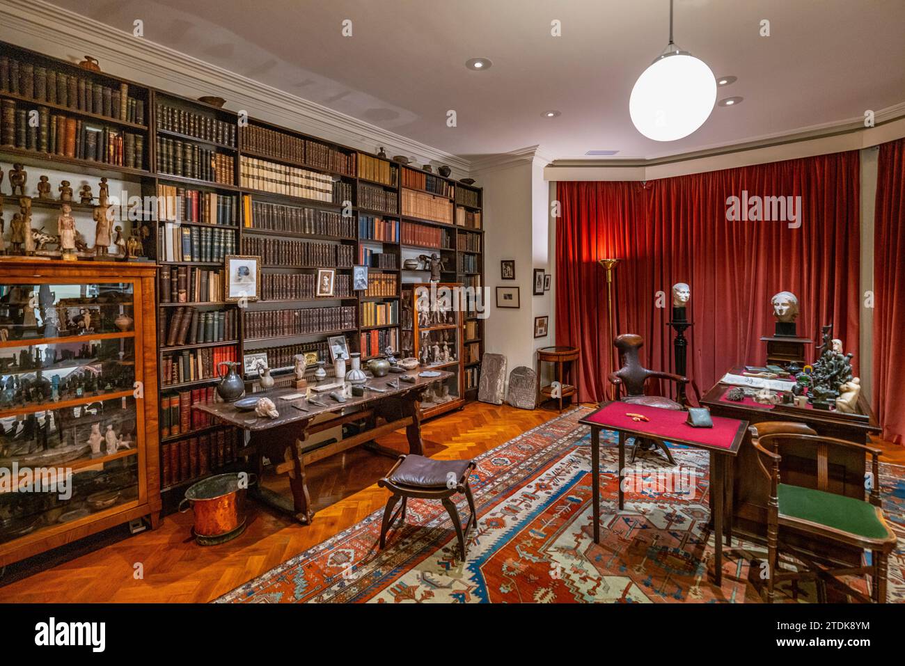 DIE STUDIE SIGMUND FREUD (1856–1939) FREUD MUSEUM (1982) 20 MARESFIELD GARDENS HAMPSTEAD LONDON VEREINIGTES KÖNIGREICH Stockfoto